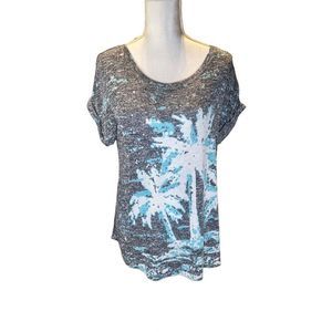 Casey Key Top Sz Medium Petite palm trees, super comfy